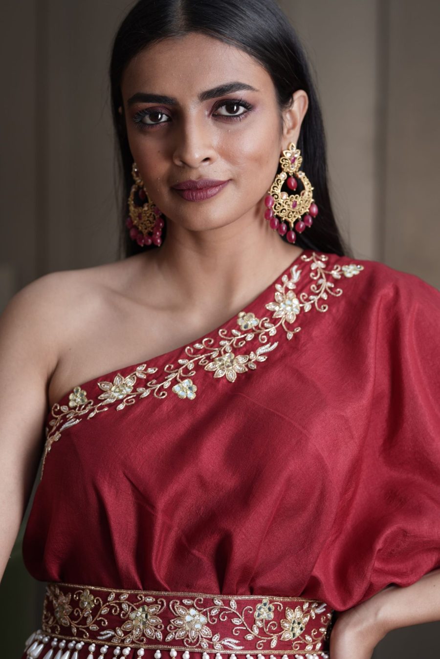 Amber One Shoulder Gown - Image 11