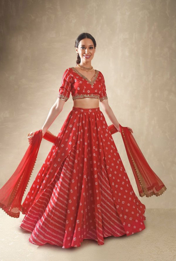 Hibiscus Red, Linen, Satin Bandhani Lehenga Black Thread Co