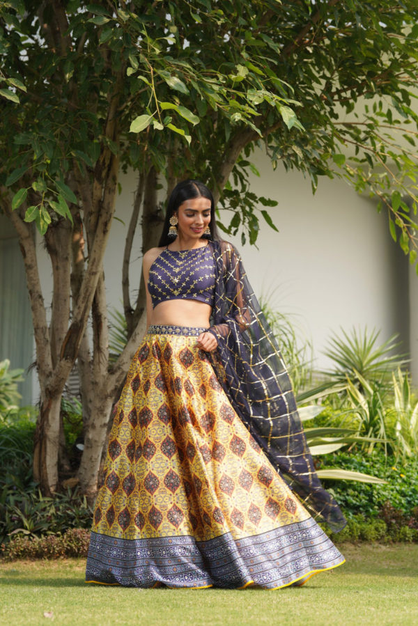 Iqra Lehenga Set Black Thread Co Iqra Lehenga Set Black Thread Co