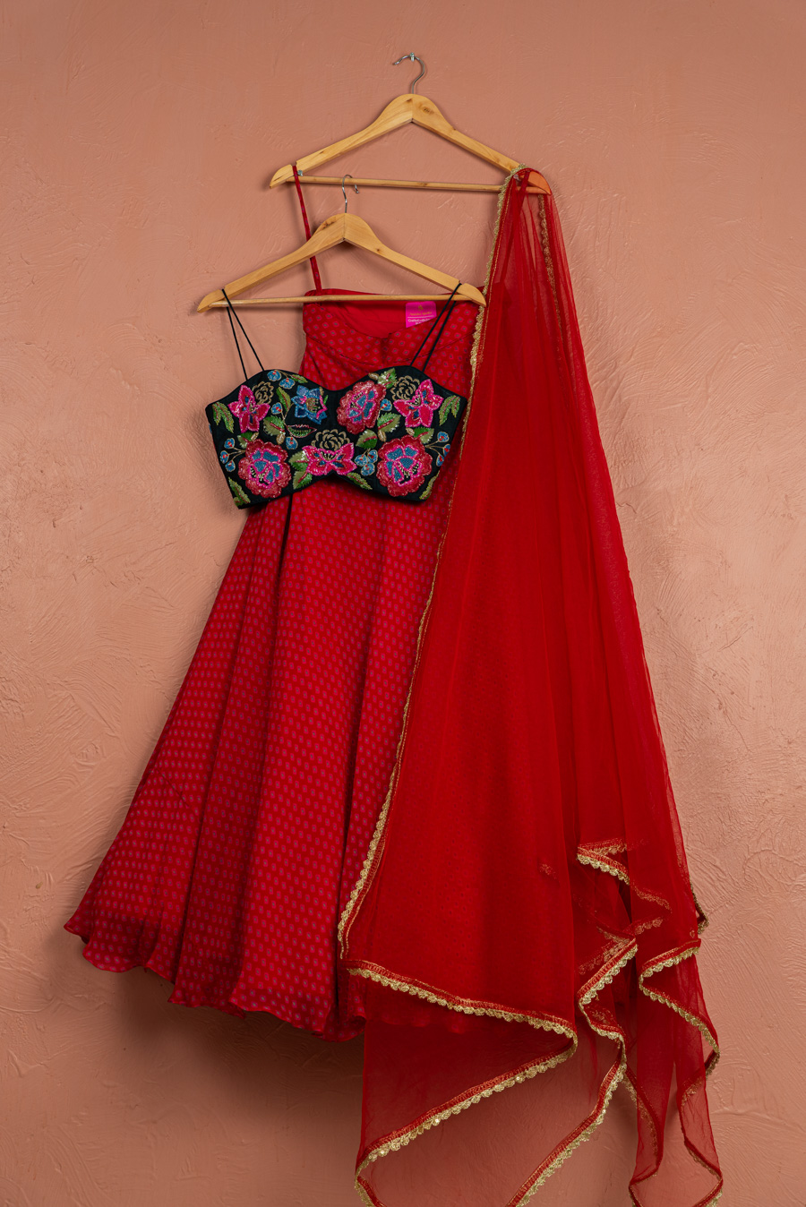 RED BANDANI LEHENGA WITH MIDNIGHT BLUE EMBROIDERED BLOUSE Anisha Shetty Black Thread Co UK