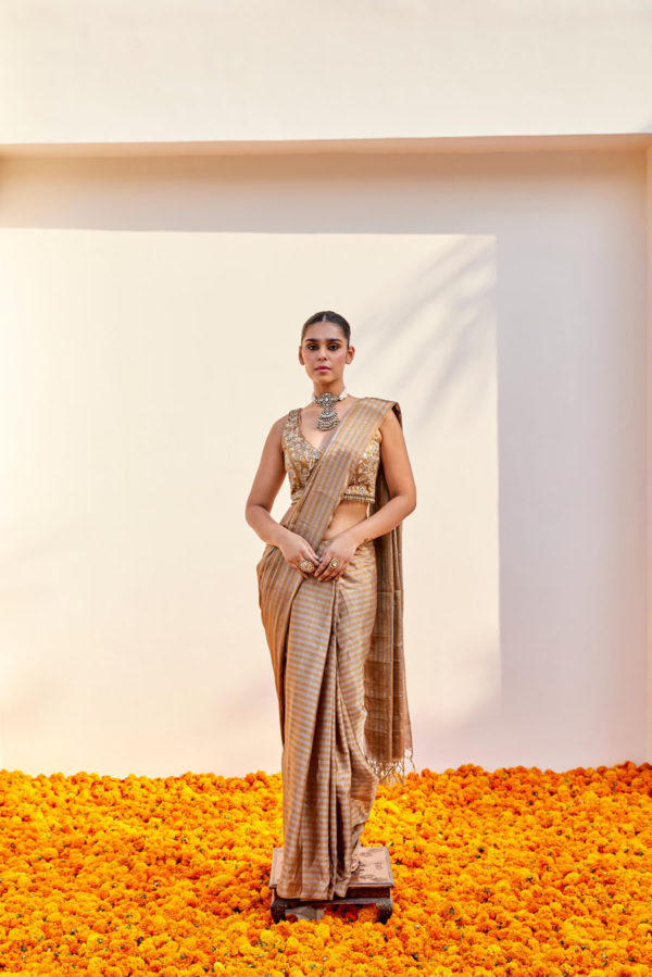 Saree with Blouse Black Thread Co Saree with Blouse Black Thread Co
