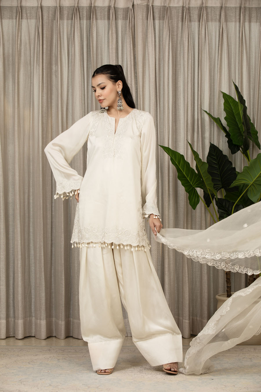 Jasmine Creamish Sharara Set Black Thread Co 3