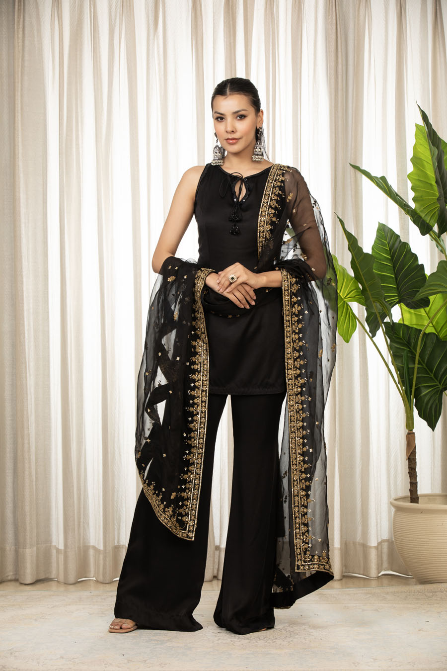 Jasmine Creamish Sharara Set Black Thread Co 2