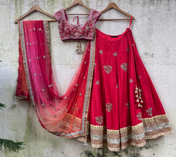 Red Raw Silk Lehenga Set With Ombre Dupatta Black Thread Co Red Raw Silk Lehenga Set With Ombre Dupatta Black Thread Co