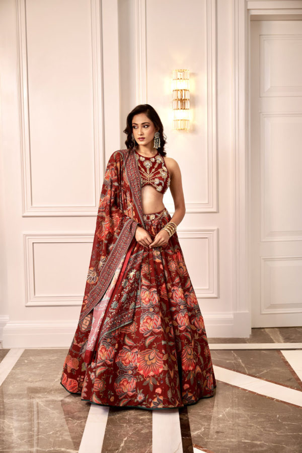 Nayira Lehenga Set Black Thread Co Nayira Lehenga Set Black Thread Co