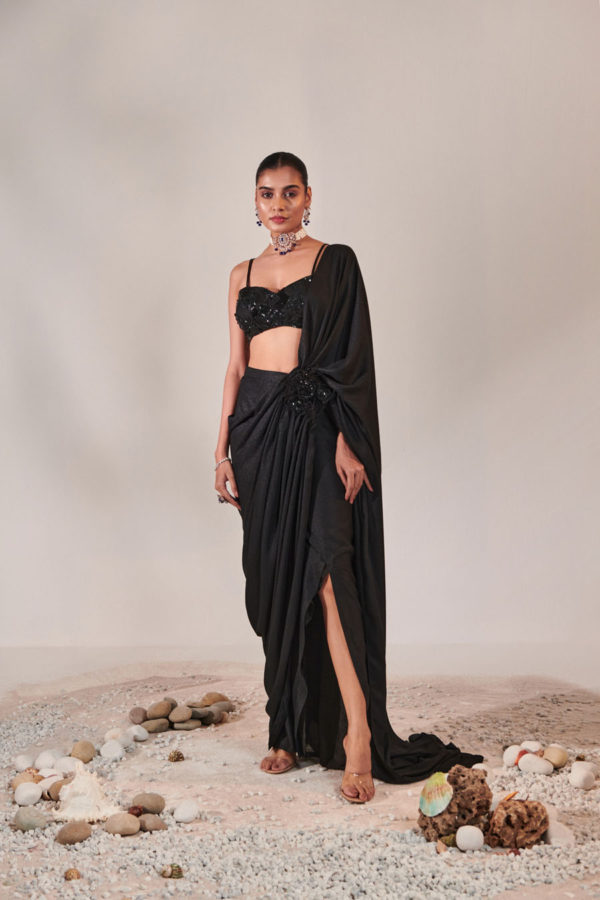 Fuss-Free Pre-Stitch Drape Saree With Blouse Black Thread Co Fuss-Free Pre-Stitch Drape Saree With Blouse Black Thread Co