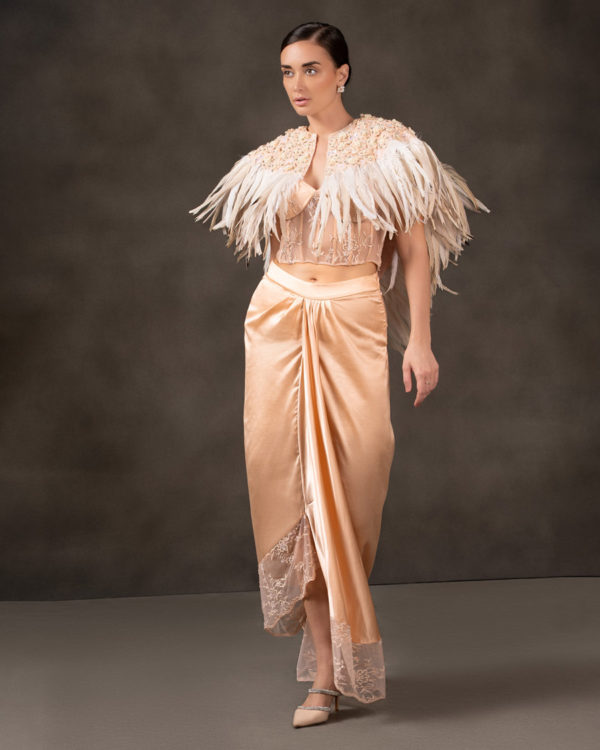 FEATHERED DAWN Black Thread Co FEATHERED DAWN Black Thread Co