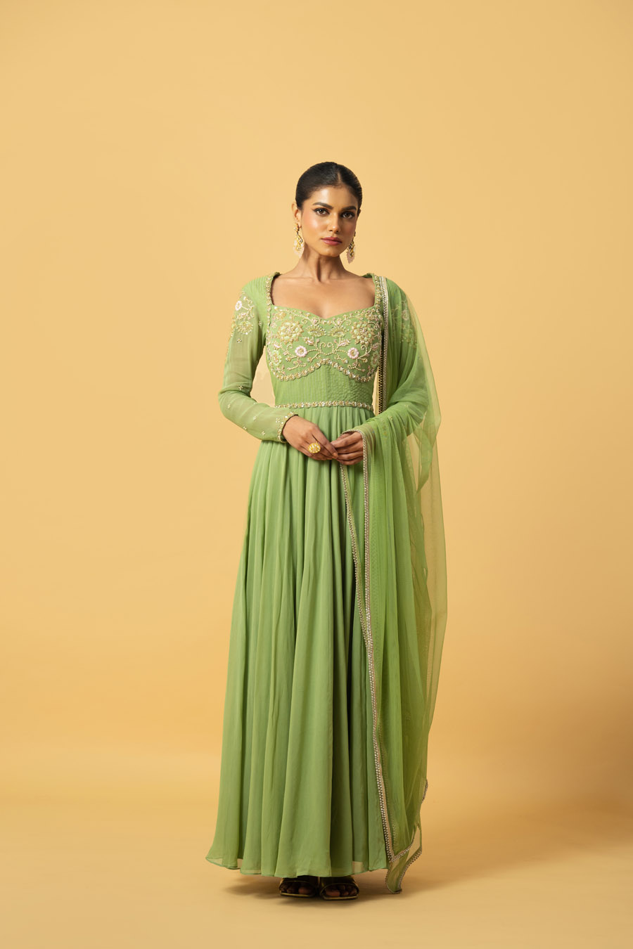 Black Hand-Embroidered Saree Set with Detailed Pallu Black Thread Co 2