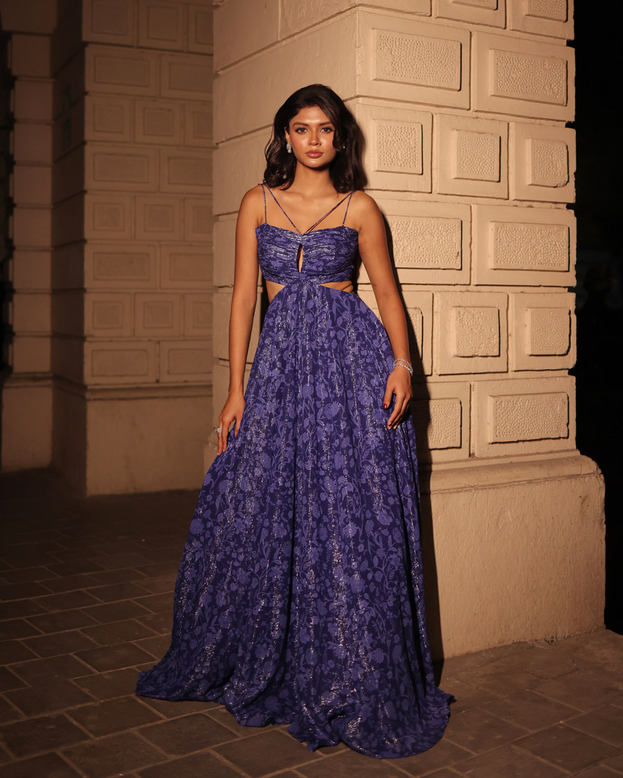 CHER Black Thread Co 2