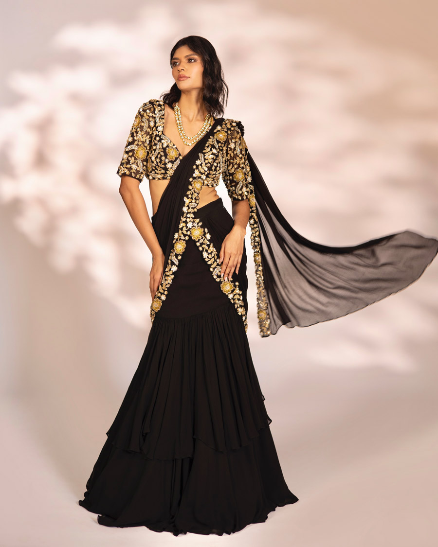 ODESSA Black Thread Co 5 ODESSA Black Thread Co 5