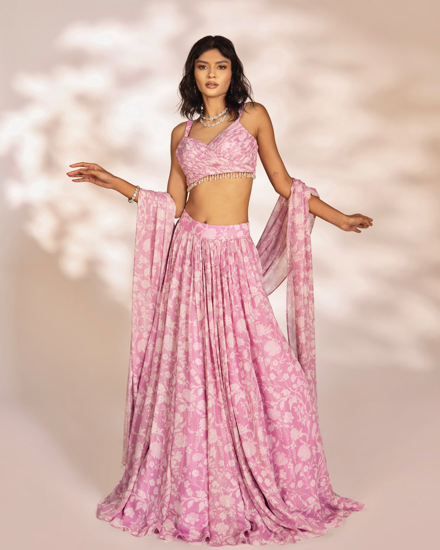 CORA Black Thread Co