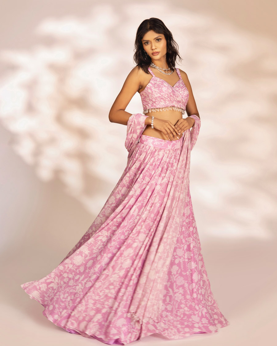 VENUS Black Thread Co 5 VENUS Black Thread Co 5