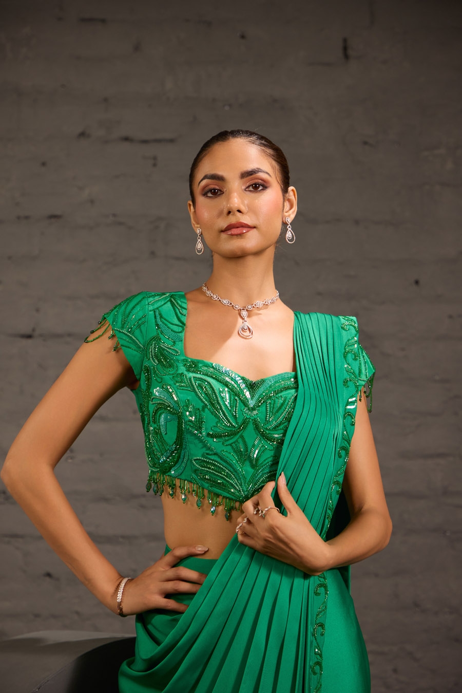 Emerald Green Embroidered Border Drape Saree Set Black Thread Co 5 Emerald Green Embroidered Border Drape Saree Set Black Thread Co 5