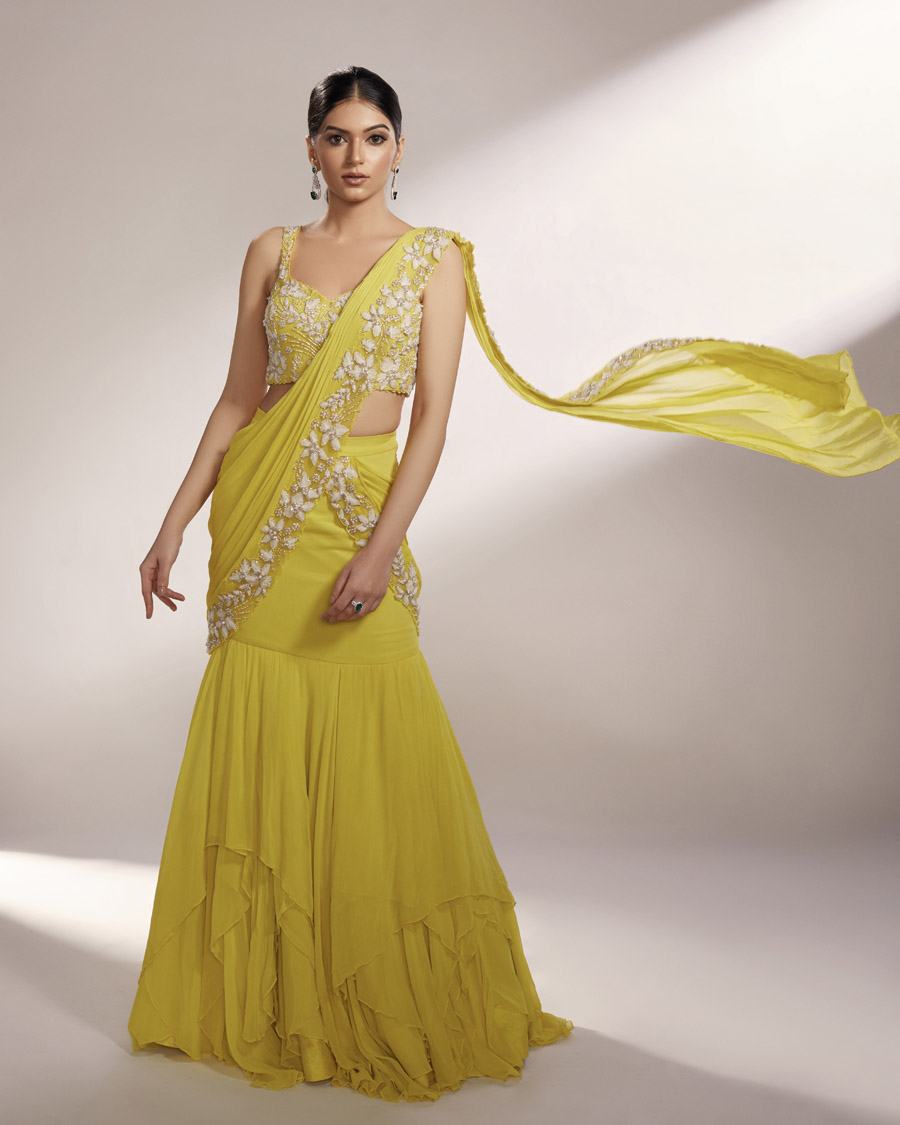 LEAH Black Thread Co LEAH Black Thread Co