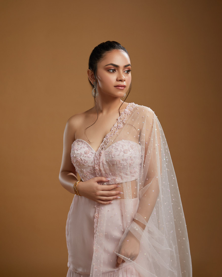 QUARA Black Thread Co 5 QUARA Black Thread Co 5