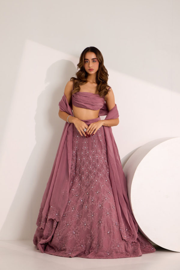 RIONA Black Thread Co RIONA Black Thread Co