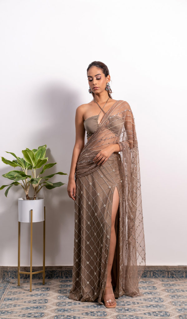 High Slit Embroidered Saree With Tie-up Blouse Black Thread Co