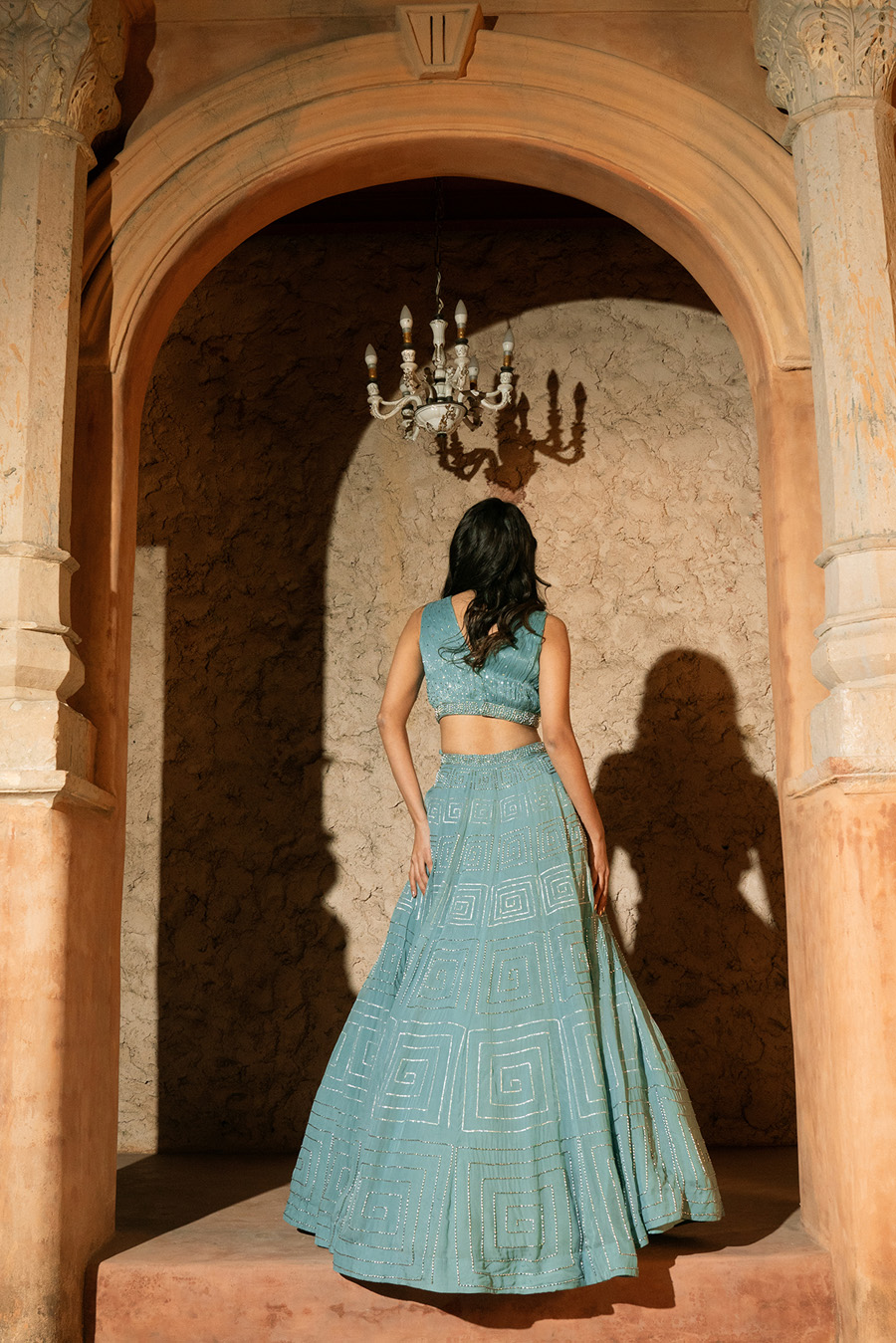 MEANDER LEHENGA Black Thread Co 6 MEANDER LEHENGA Black Thread Co 6