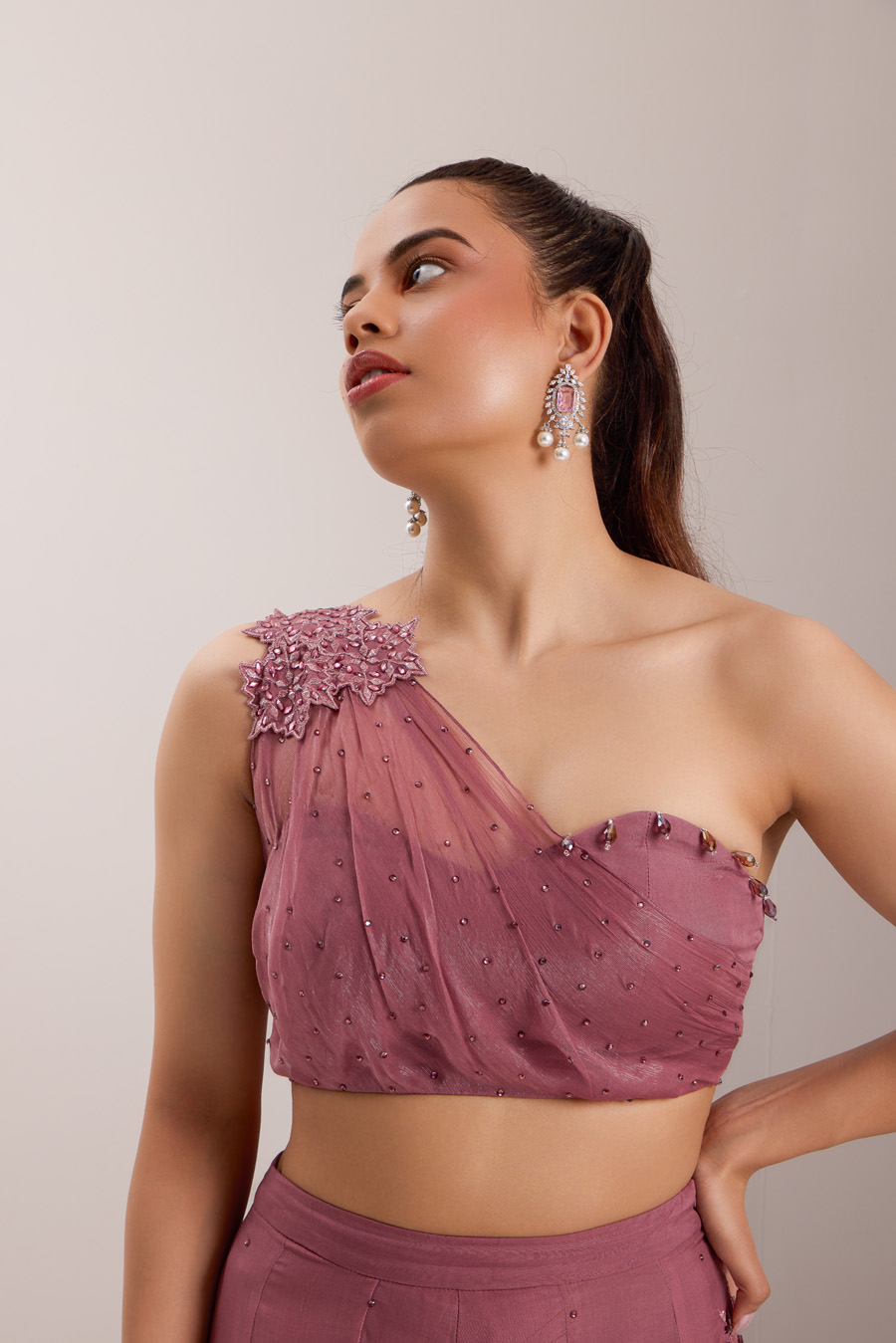 YUKI Black Thread Co 7 YUKI Black Thread Co 7