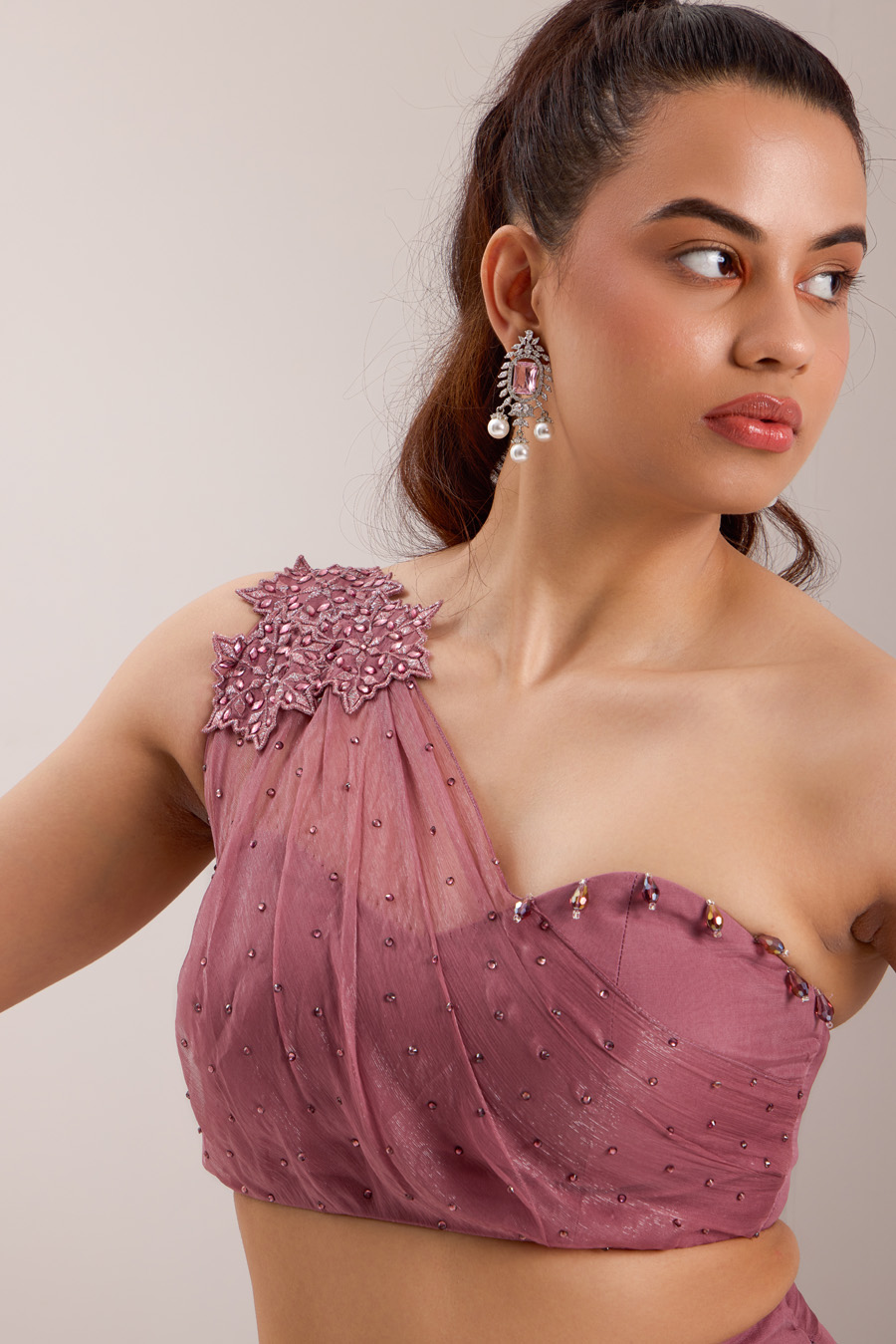 YUKI Black Thread Co 8 YUKI Black Thread Co 8