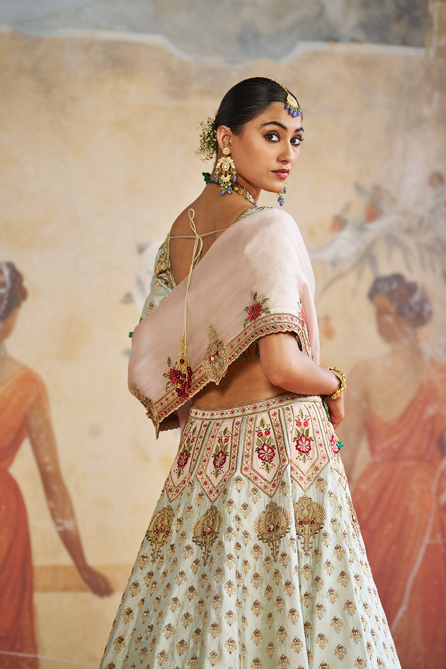 GREEN ZARDOZI LEHENGA SET Black Thread Co 5 GREEN ZARDOZI LEHENGA SET Black Thread Co 5