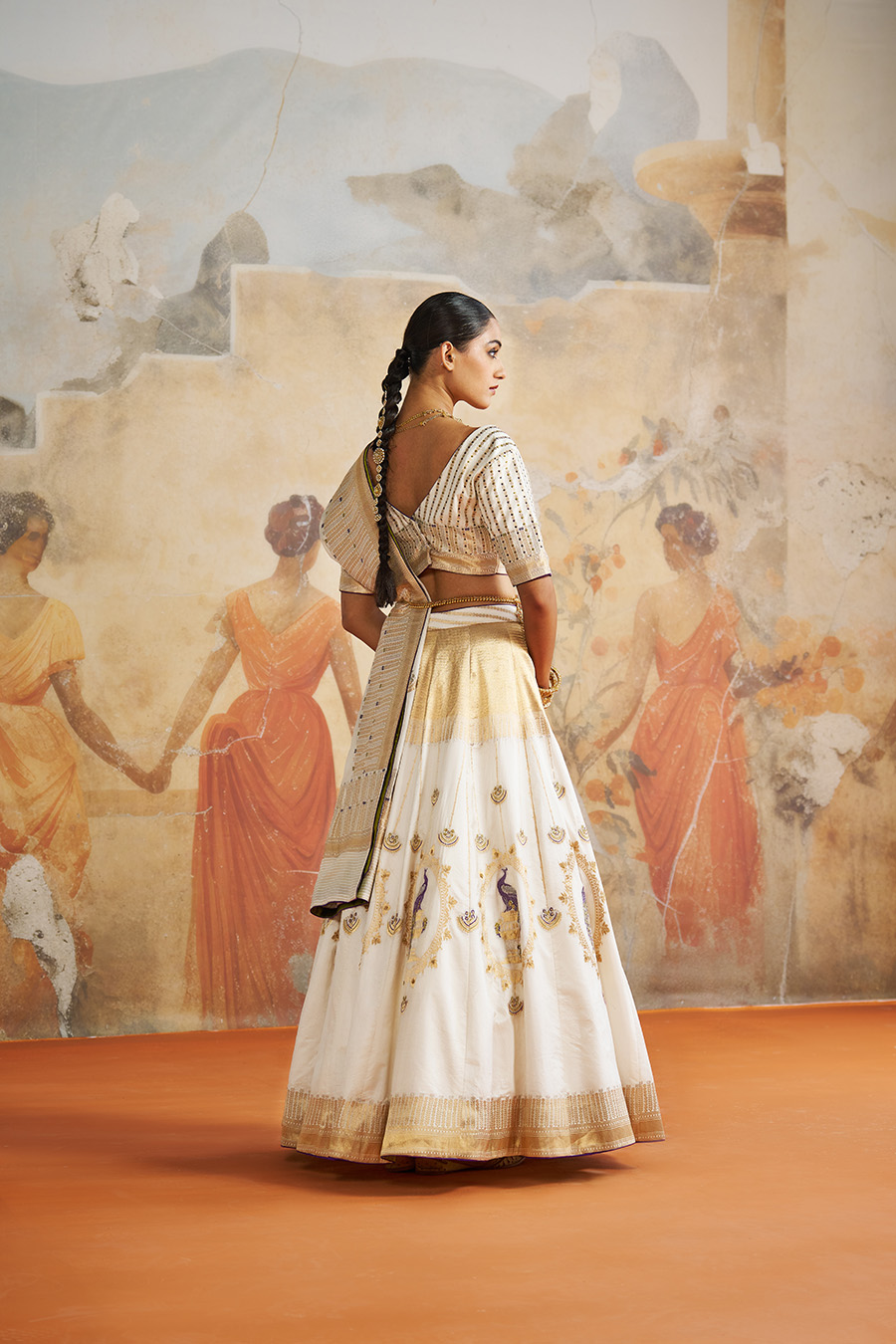 IVORY BANARASI LEHENGA SET Black Thread Co 4 IVORY BANARASI LEHENGA SET Black Thread Co 4
