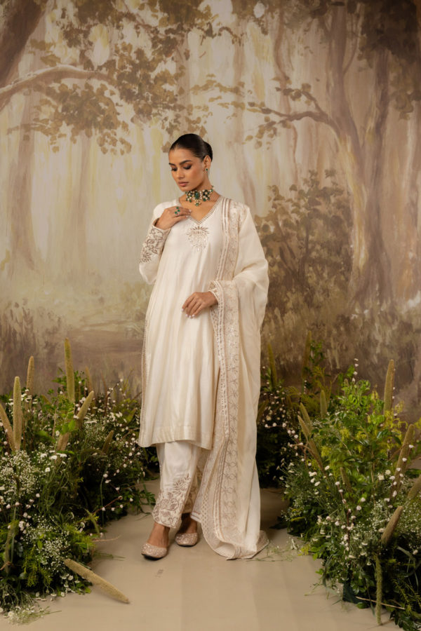 Ivory Chanderi Embroidered Kurta Set Black Thread Co Ivory Chanderi Embroidered Kurta Set Black Thread Co