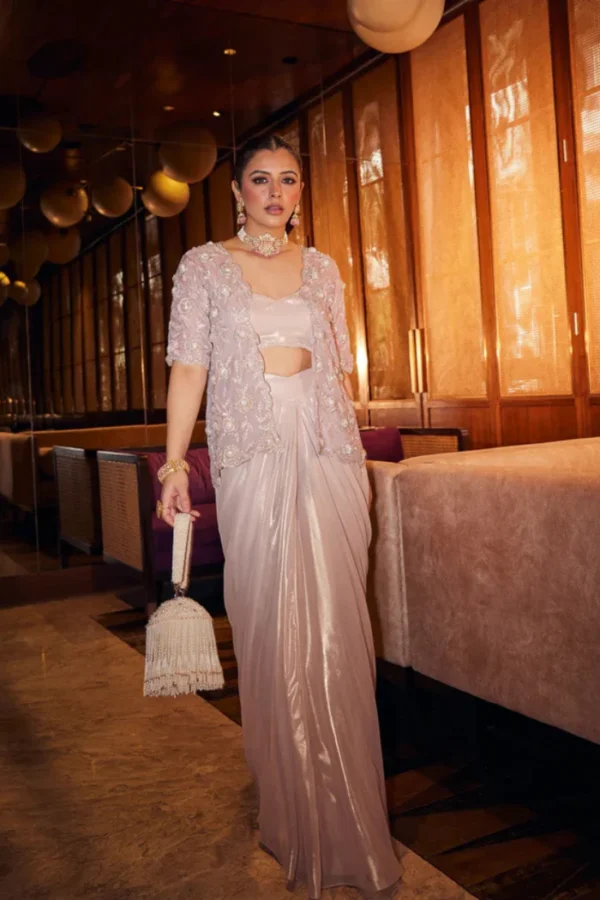 NATASHA LUTHRA IN BLUSH WHISPERS Black Thread Co NATASHA LUTHRA IN BLUSH WHISPERS Black Thread Co