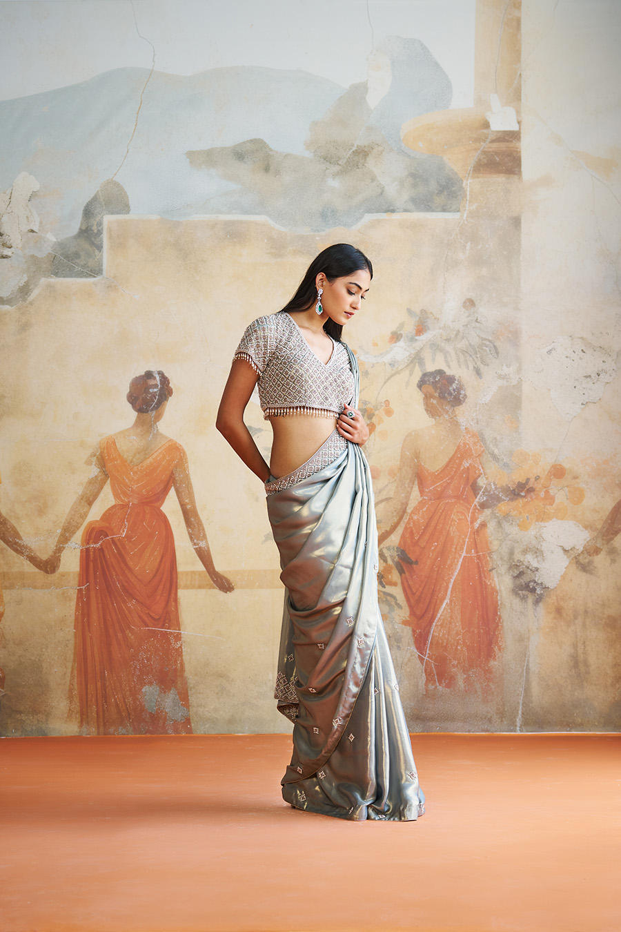 PEARL GREY EMBROIDERED SAREE SET Black Thread Co 5 PEARL GREY EMBROIDERED SAREE SET Black Thread Co 5
