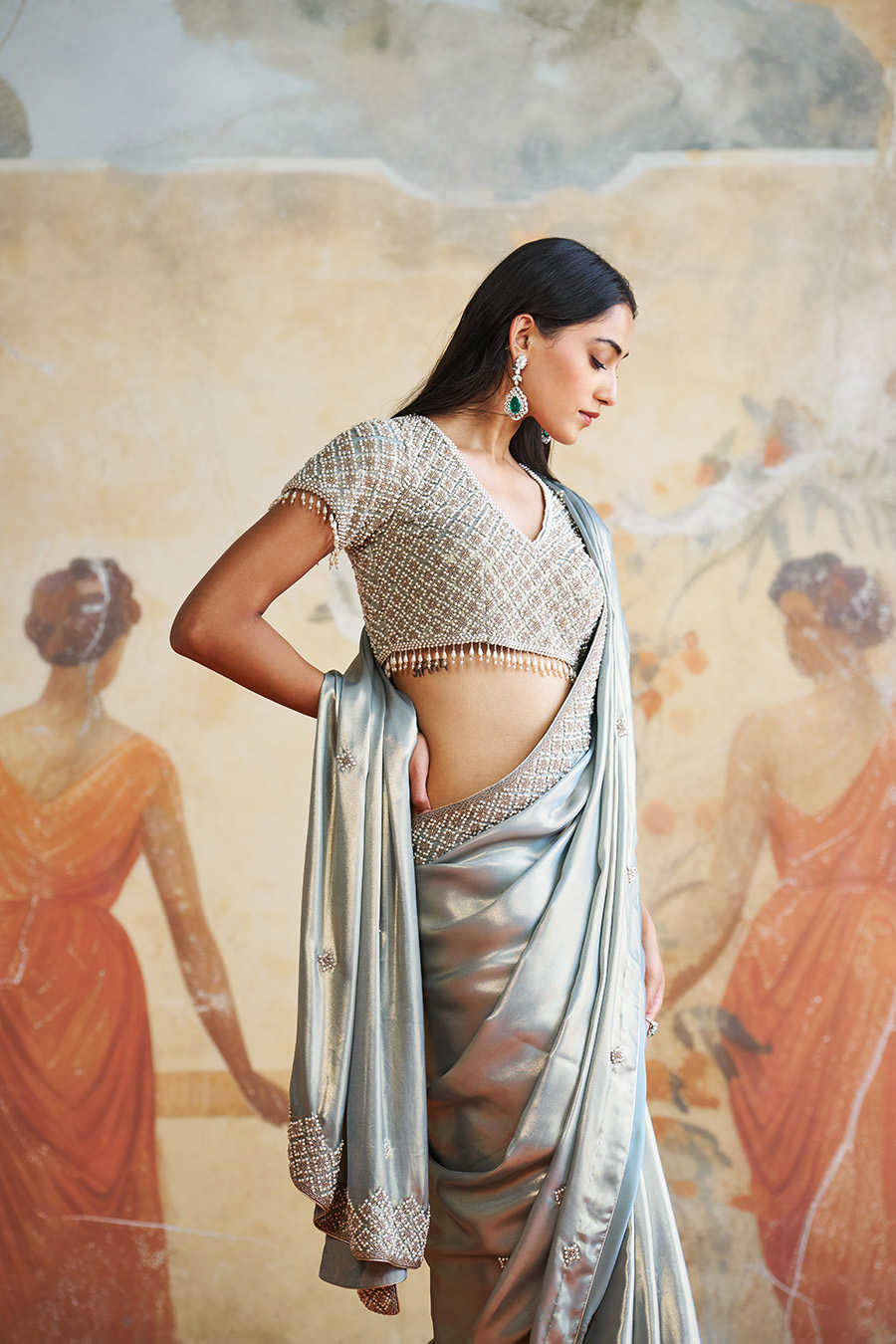 PEARL GREY EMBROIDERED SAREE SET Black Thread Co 6 PEARL GREY EMBROIDERED SAREE SET Black Thread Co 6