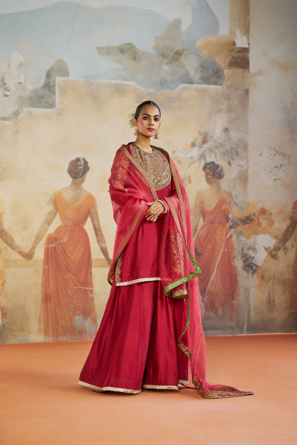 RED MUGHAL SUIT SET Black Thread Co RED MUGHAL SUIT SET Black Thread Co
