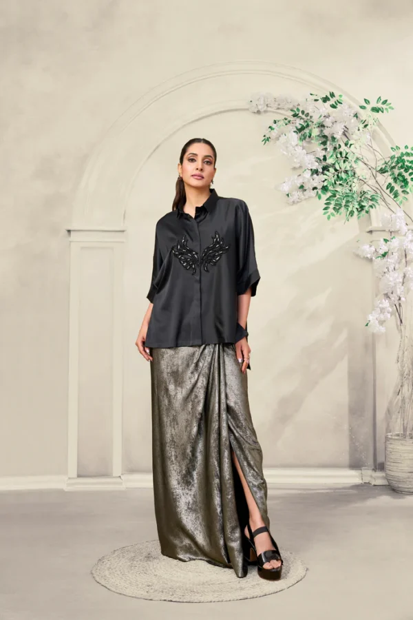 SHADOW AURELIA Black Thread Co SHADOW AURELIA Black Thread Co
