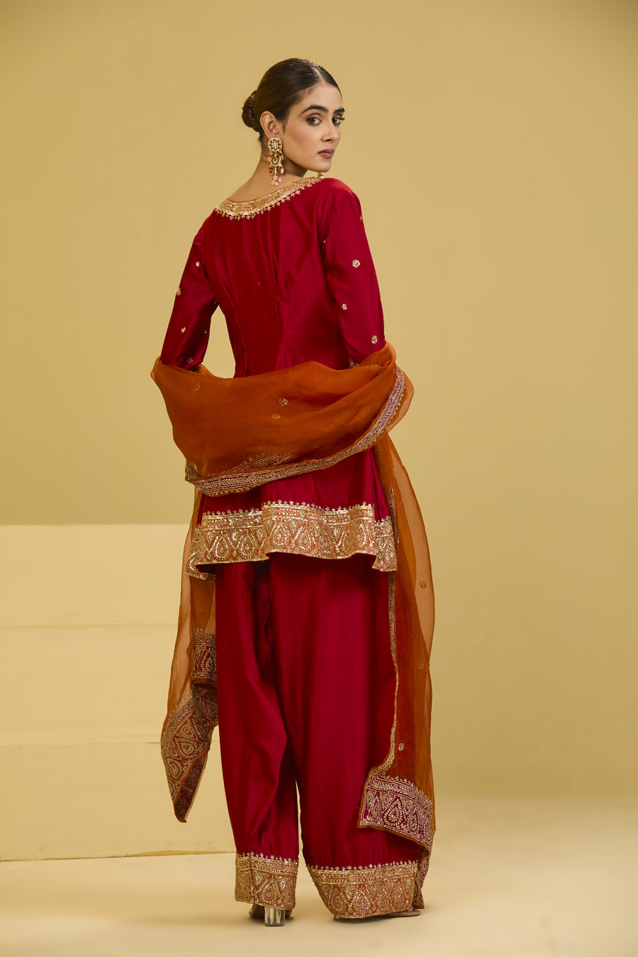 Red & Orange Salwar Set Black Thread Co 10 Red & Orange Salwar Set Black Thread Co 10