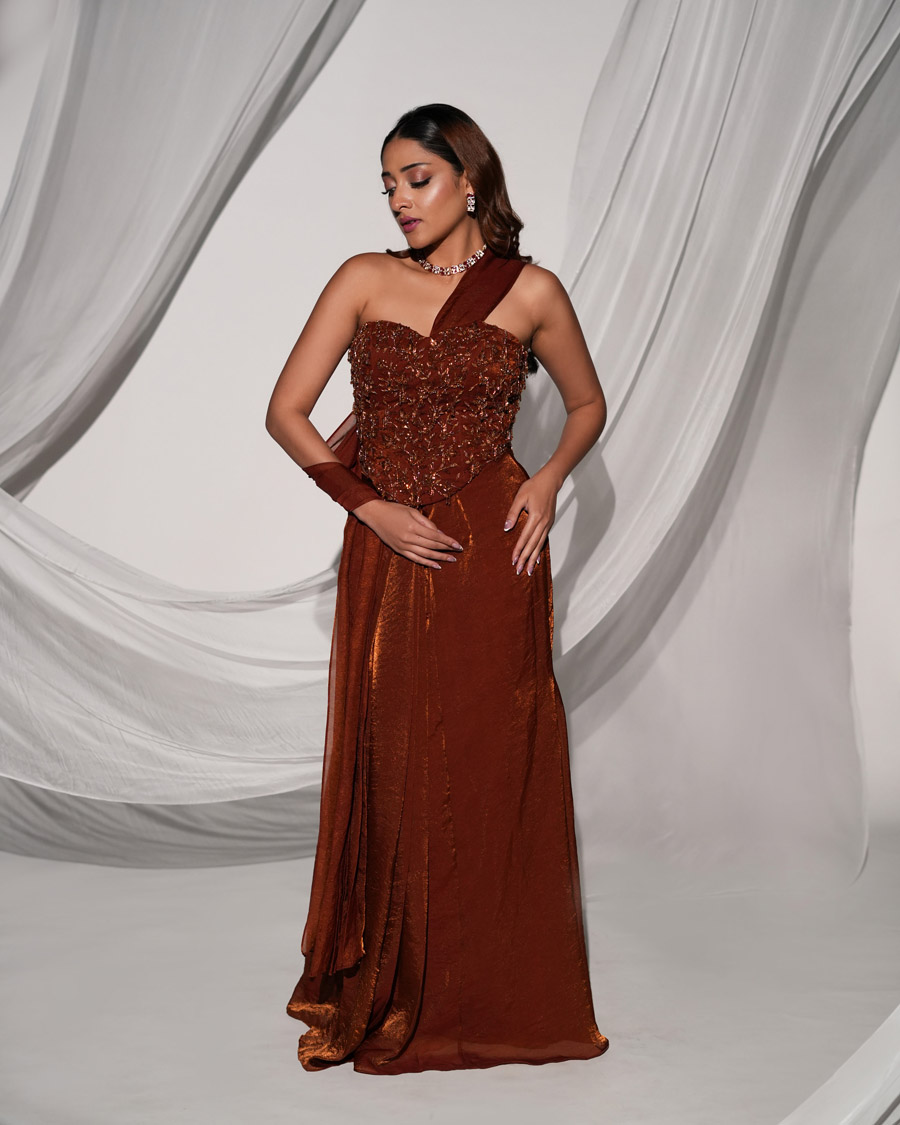 NOOR Black Thread Co 8 NOOR Black Thread Co 8
